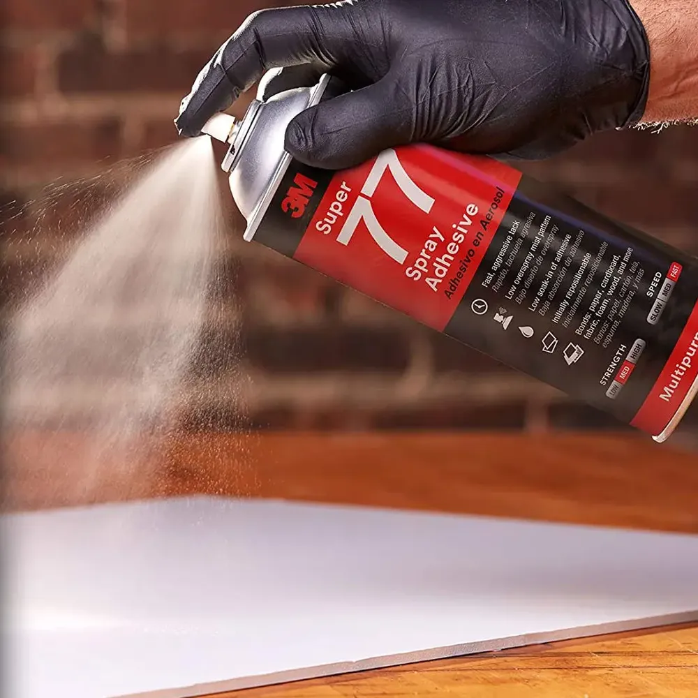 Adeziv cu putere mare de adeziune, pulverizabil, de uz general - 3M™ 77-trimax