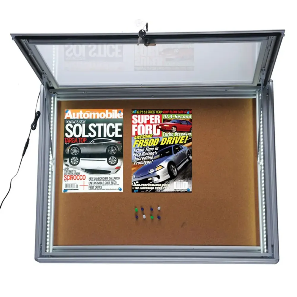 Avizier premium cu iluminare LED si sistem de inchidere-trimax