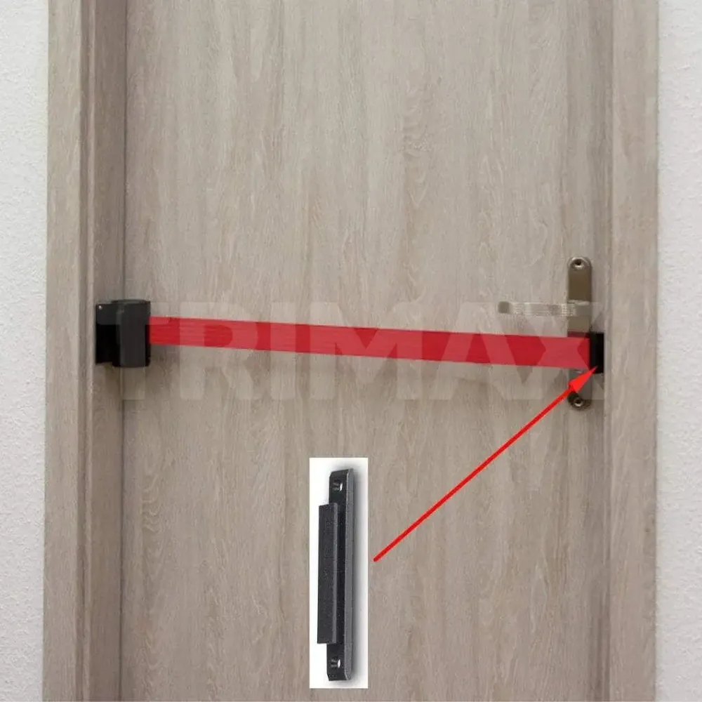 Banda retractabila pentru delimitare cu prindere de perete-trimax