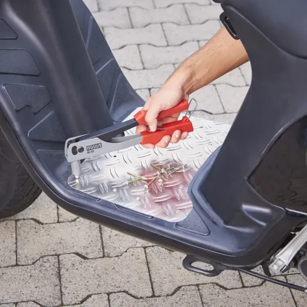 Clește de nituire N-10 Novus-trimax