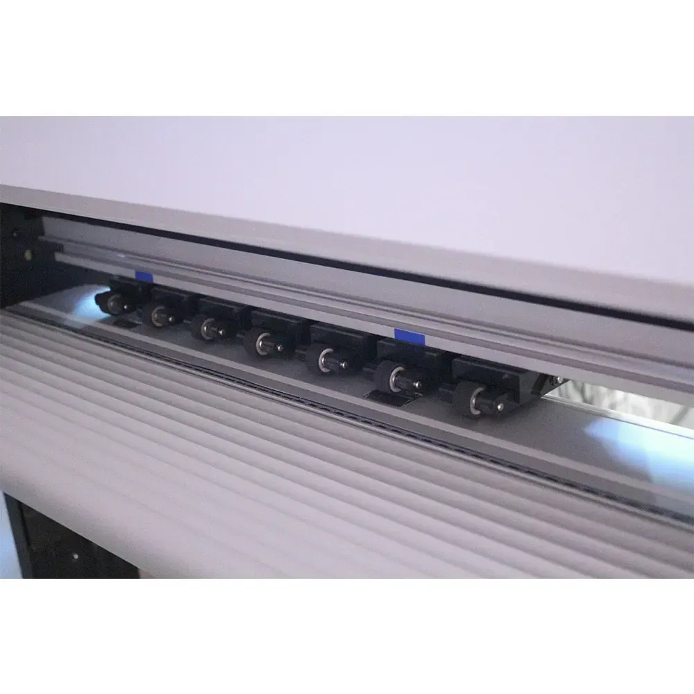 Cutter-plotter MYCUT CY-trimax