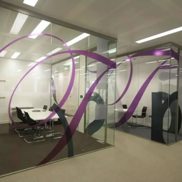 Folie adeziva decorativa pentru geamuri - ORACAL® 8300-trimax