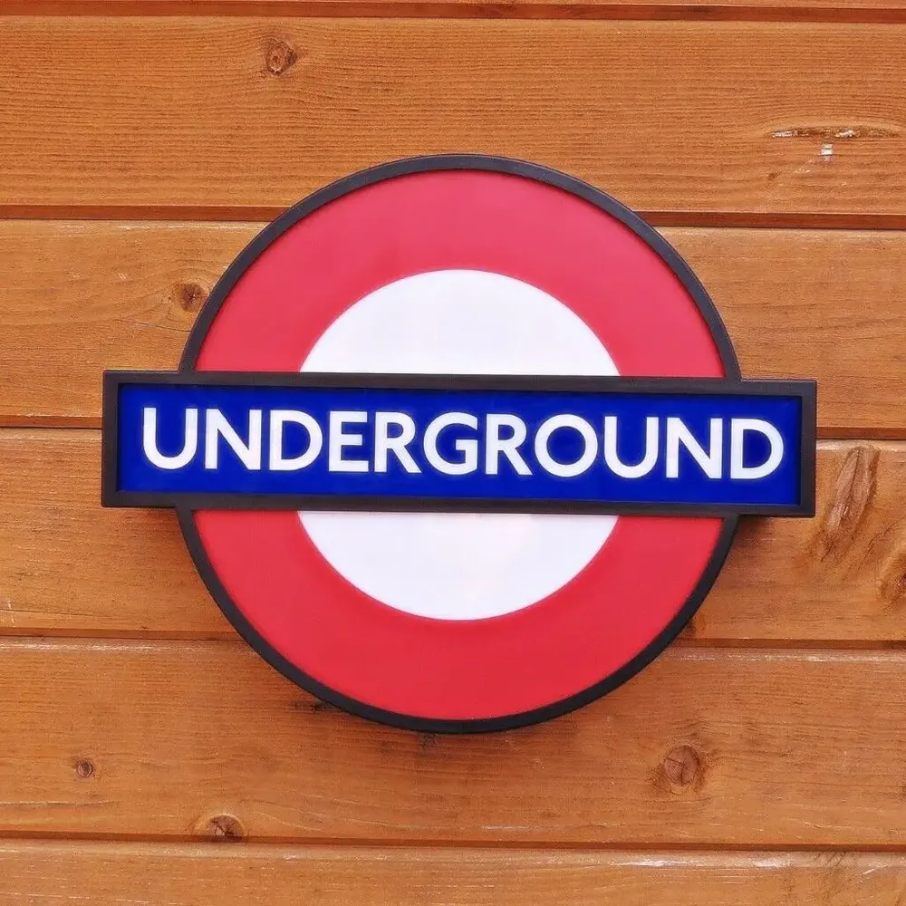 Folie Adeziva Translucentă, Ideală pentru Casete Luminoase - ORACAL® 8500-trimax