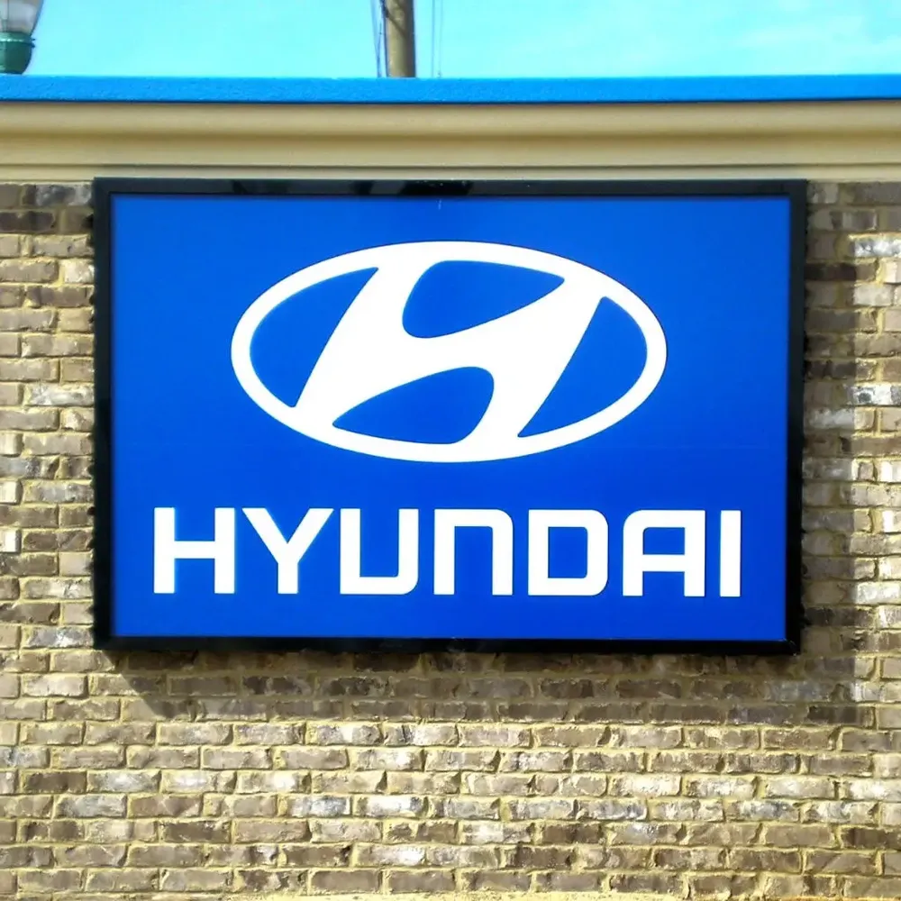 Folie Adeziva Translucentă, Ideală pentru Casete Luminoase - ORACAL® 8500-trimax