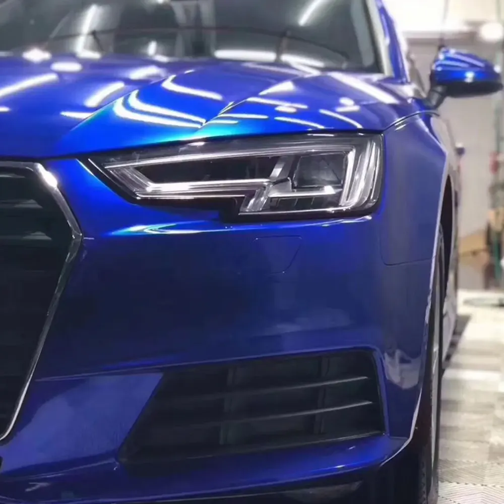 Folie Auto Premium Lucioasa Metalica cu Tehnologia RapidAir® - ORACAL® 970 RA-trimax