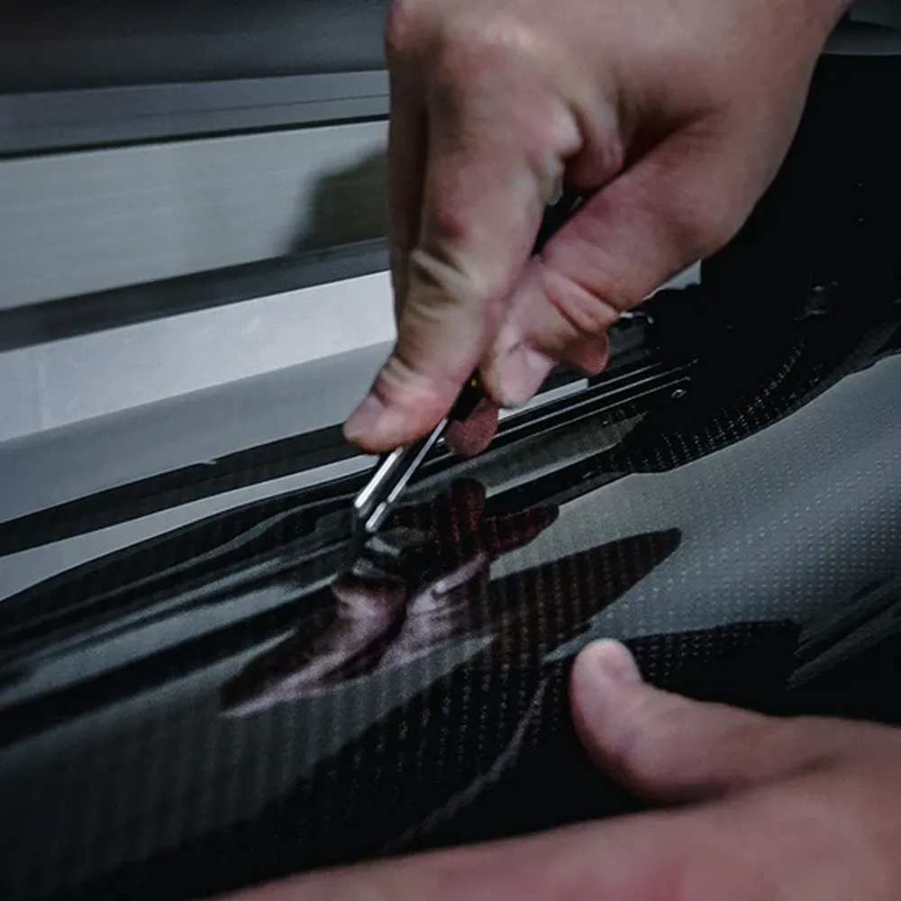 Folie PPF Colorată de 210 Microni cu Autoregenerare și efect Hidrofob pentru Caroserii Auto - ULTRAFIT XP STYLE-trimax