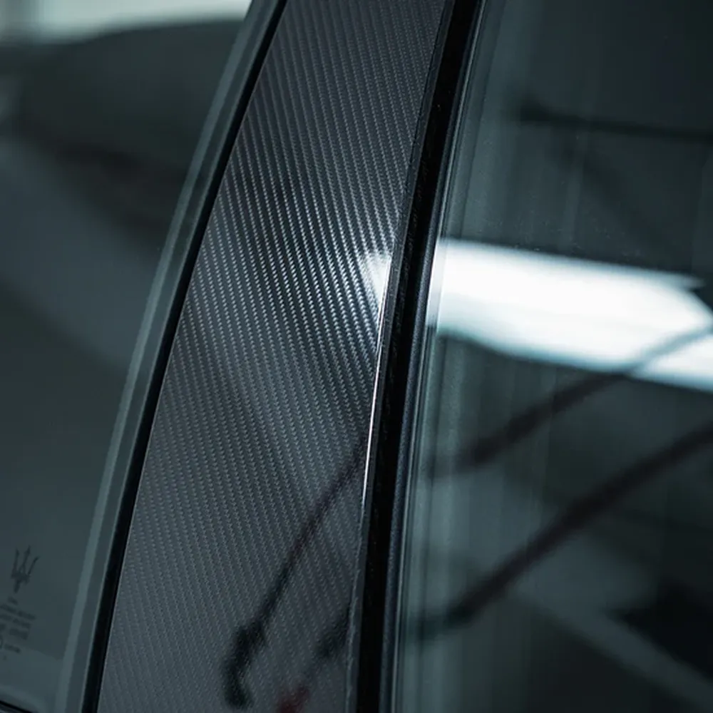 Folie PPF Colorată de 210 Microni cu Autoregenerare și efect Hidrofob pentru Caroserii Auto - ULTRAFIT XP STYLE-trimax