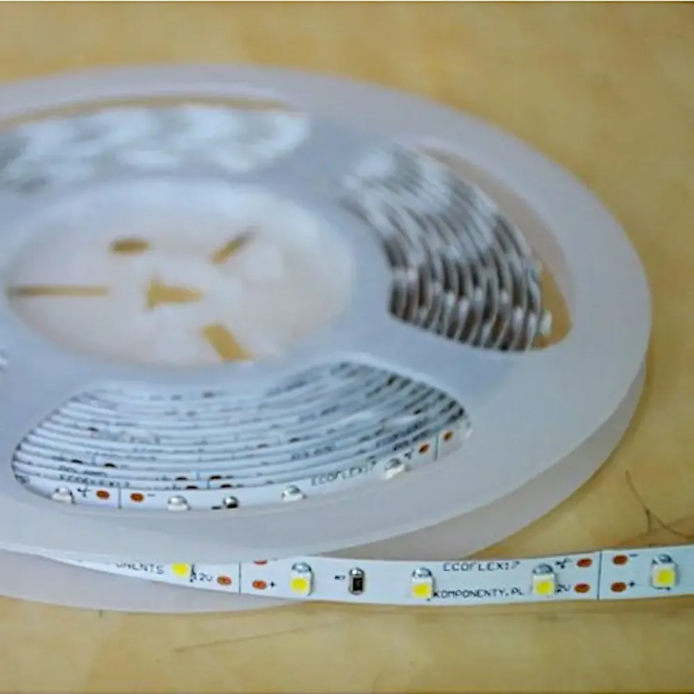 LEDArt - Bandă LED 2835 alb rece pentru exterior-trimax