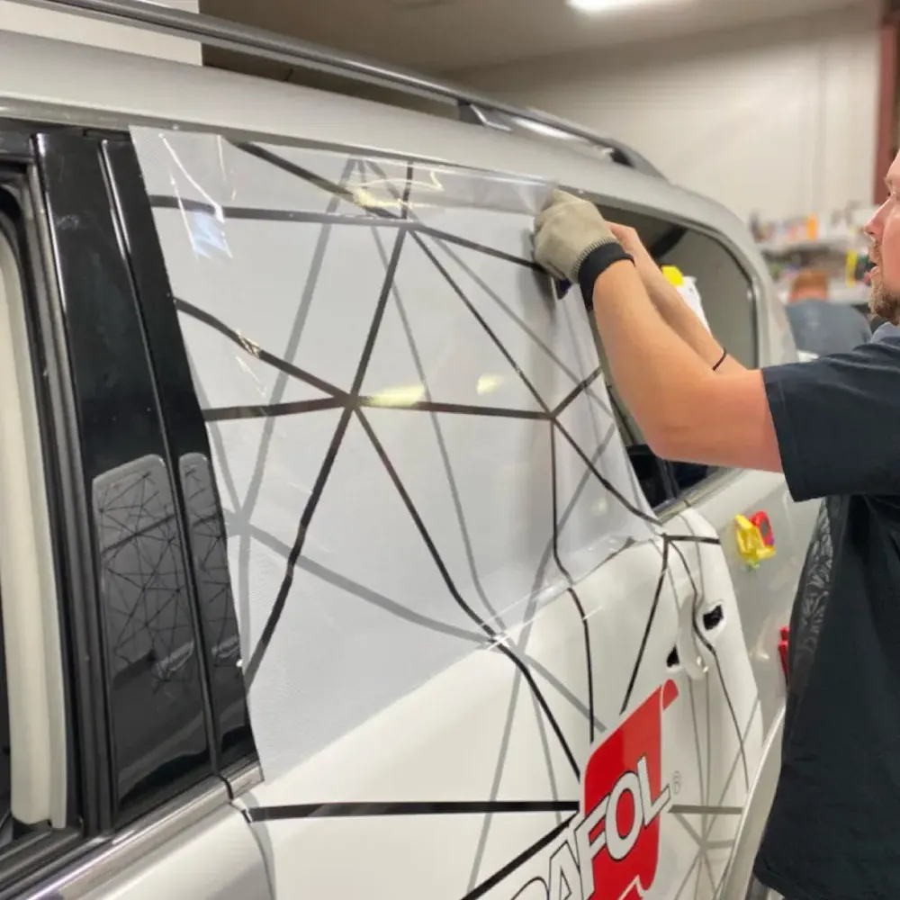 ORAJET® 3651 - Folie Imprimabila cu Adeziv Gri/Transparent-trimax