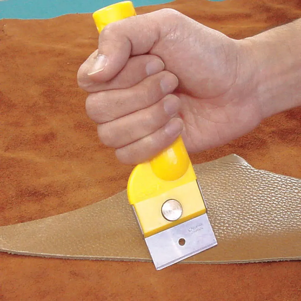 Răzuitor pentru Îndepărtarea Autocolantului de pe Geamuri - OLFA® BTC-1-trimax