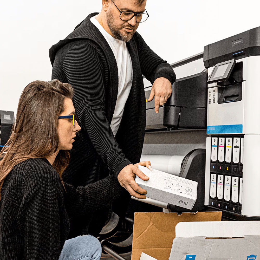 Imprimantă Profesională + Cutter Plotter - HP LATEX 630 Print & Cut